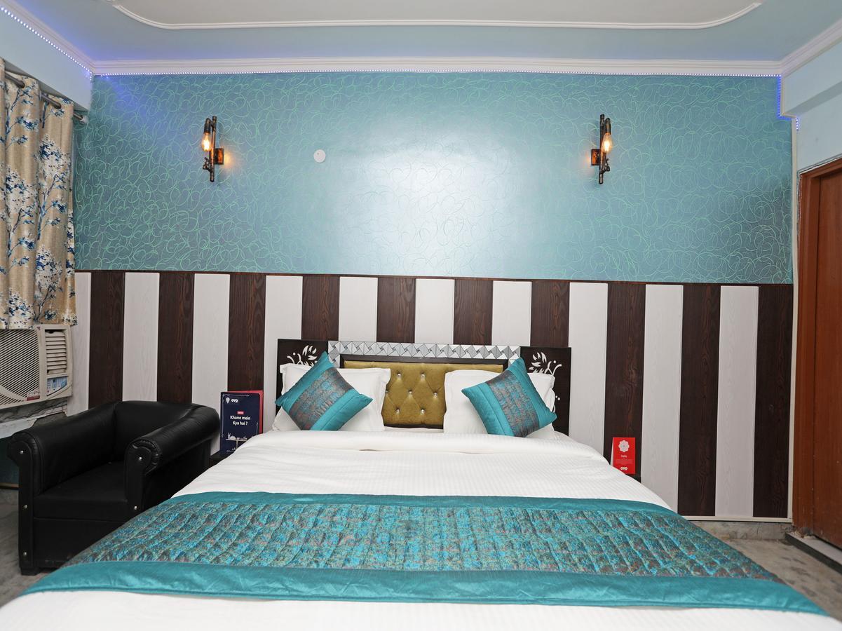 Oyo 11924 Jp Residency Hotel New Delhi Buitenkant foto